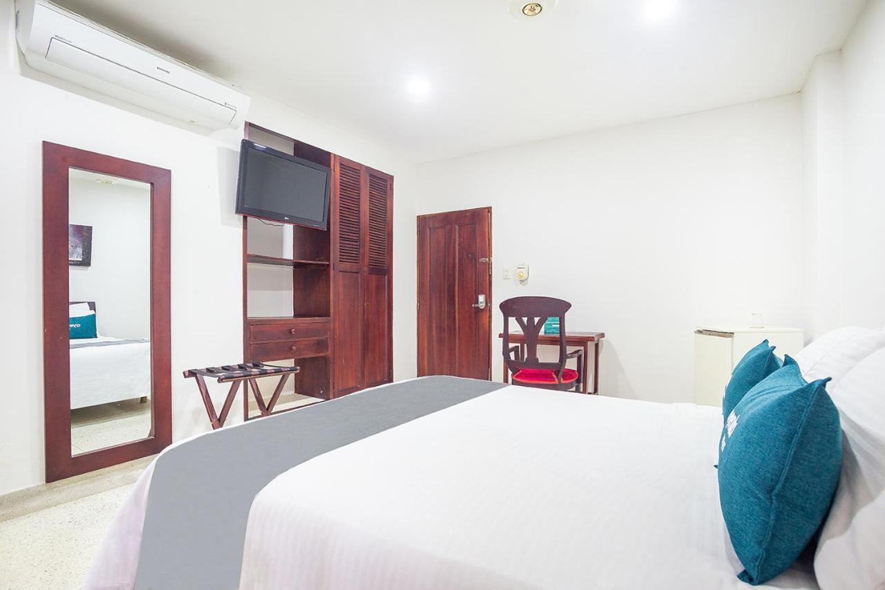 Ayenda Hotel Carivdi Синселехо Екстериор снимка