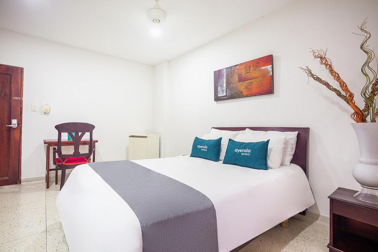Ayenda Hotel Carivdi Синселехо Екстериор снимка