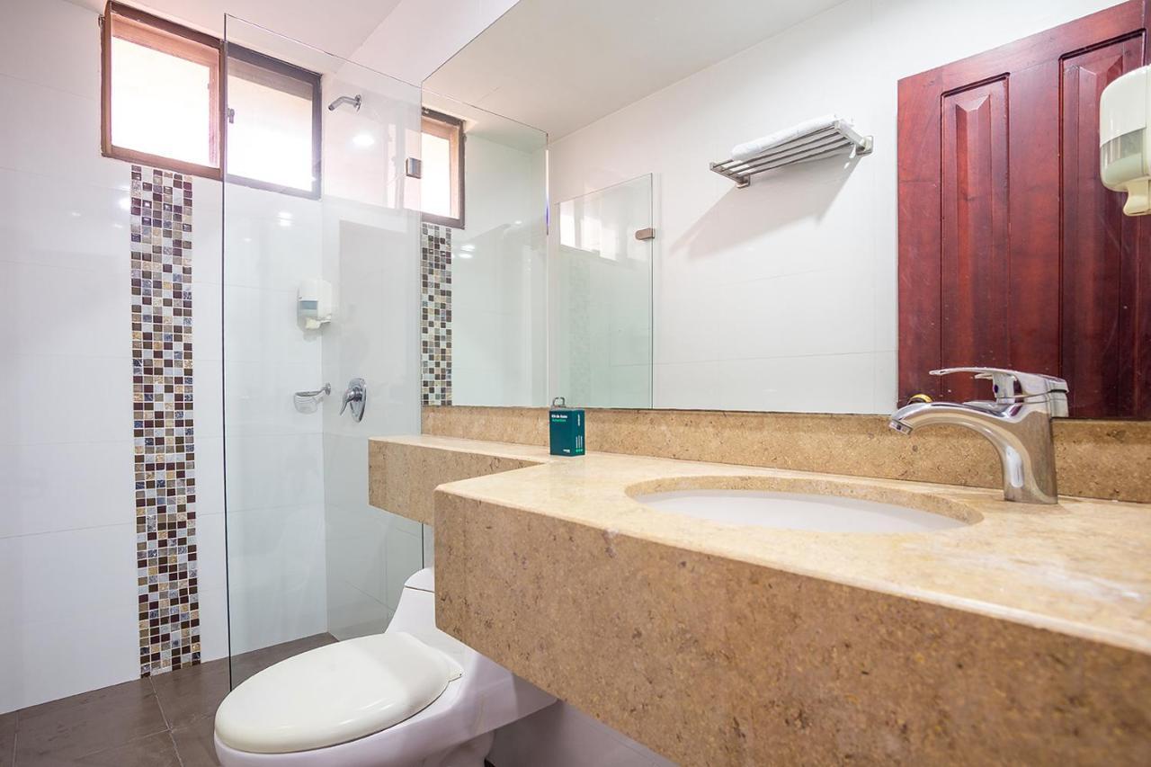 Ayenda Hotel Carivdi Синселехо Екстериор снимка